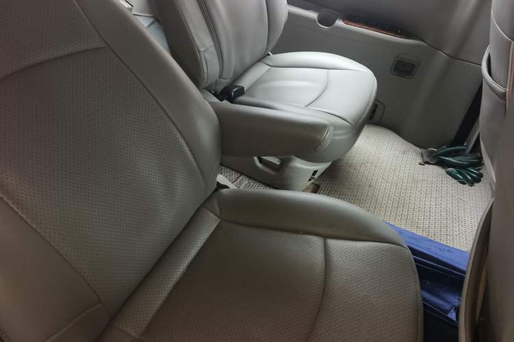 Used JAC Group Refine 2011 2.4L Colorful Journey Gasoline Standard Edition HFC4GA1-C
