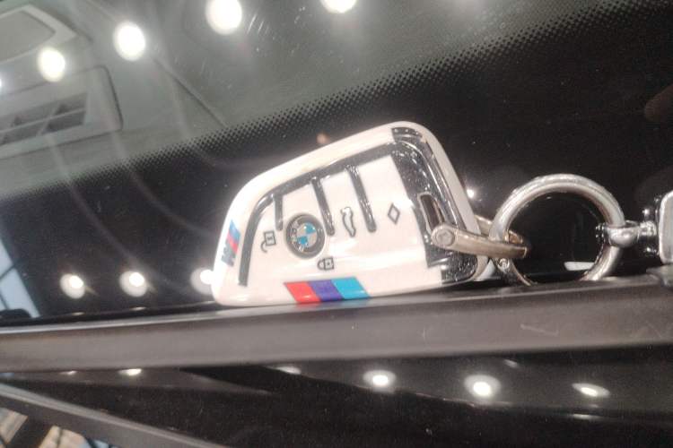 Used BMW 2 Series (Import) 2021 225i Four-Door Coupe M Sport Night Edition
