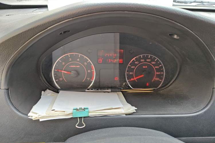 Used Wuling Rongguang 2021 1.5L Extended Basic Window-Sealed 5-Seat L3C Car Instrument Cluster
