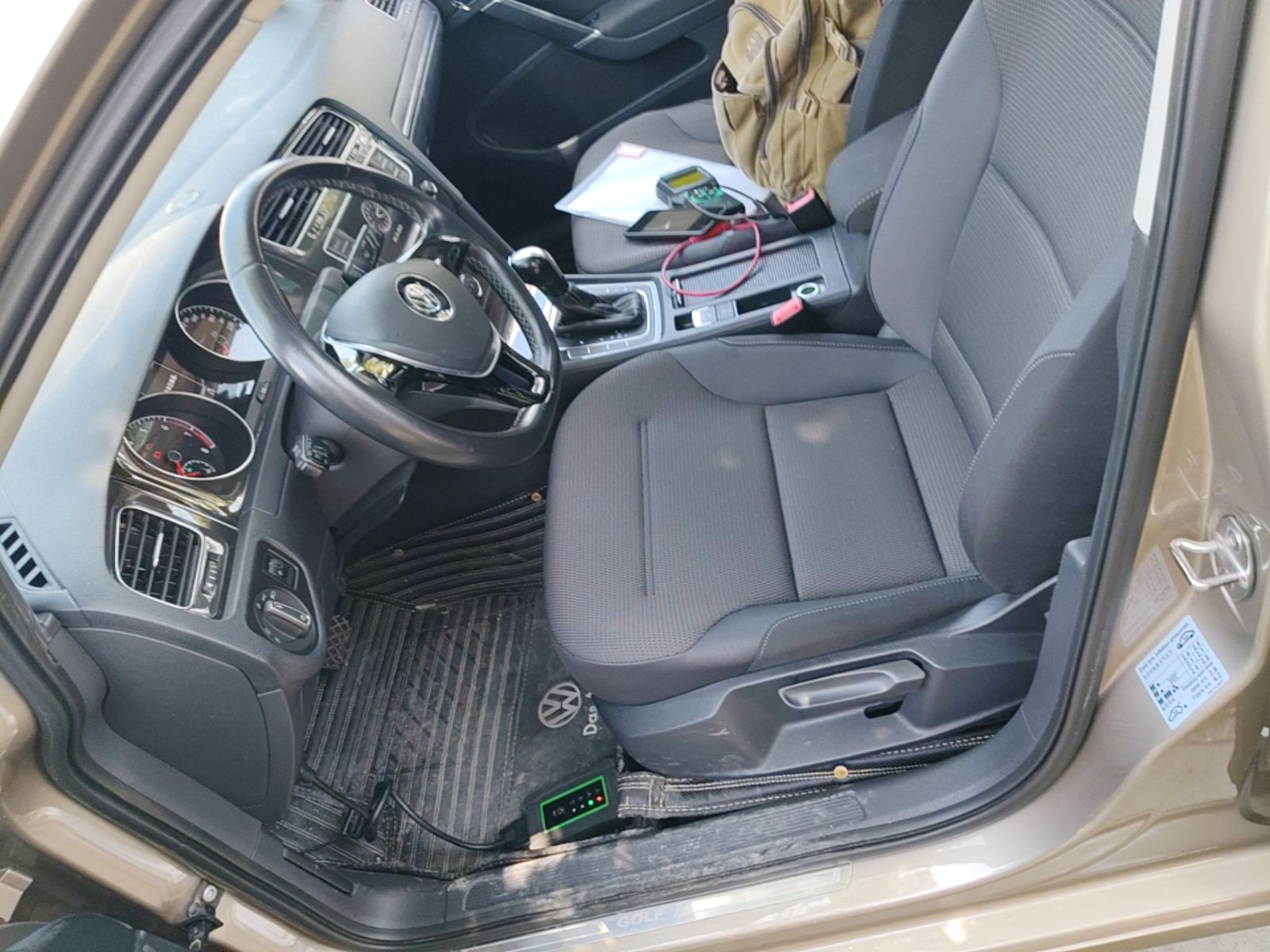 Interior delantero