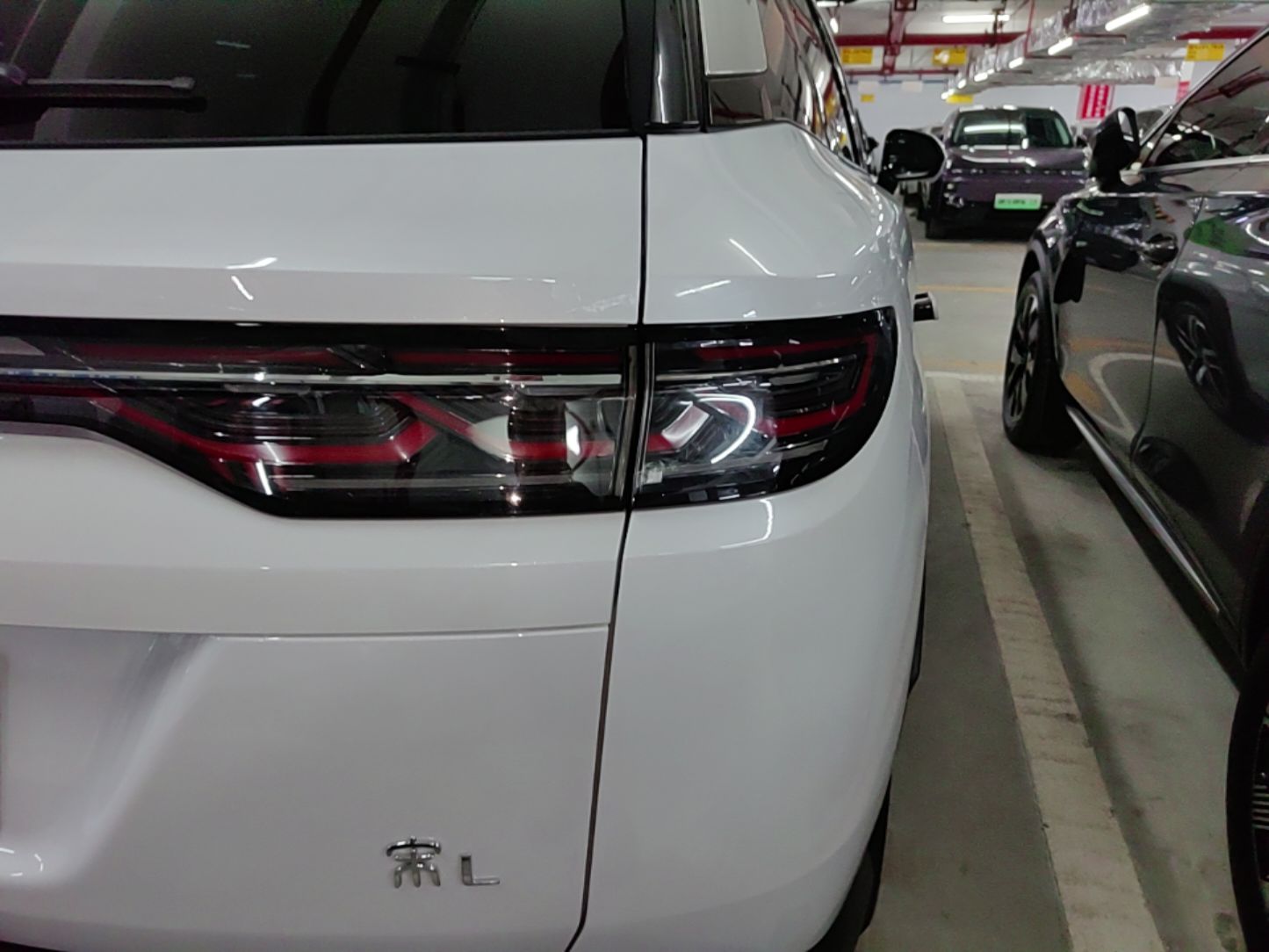 BYD Song L DM-i 2024 112 km Leading Edition — снимка 9