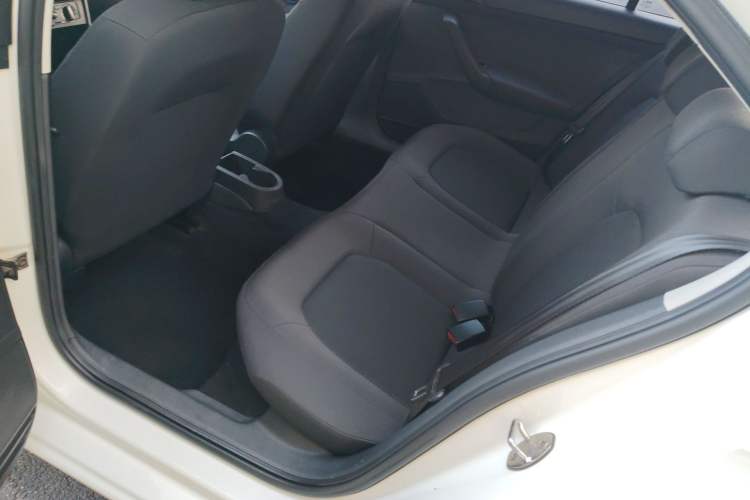 Used Volkswagen Santana 2016 1.4L Manual Fashion Edition Left Rear Seat