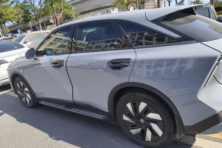 Used Venucia V DD-i 2023 60km iD Version