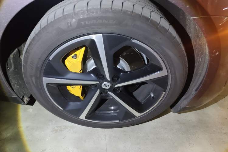 Used Xiaomi Auto SU7 2024 Four-Wheel Drive Ultra-Long Range Advanced Intelligent Driving Max Edition