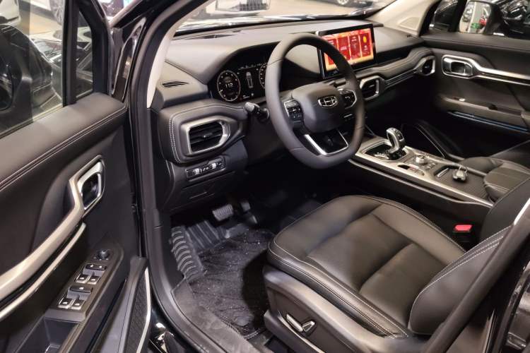 Used Geely Auto Haoyue 2020 1.8TD DCT Flagship 7-Seater
