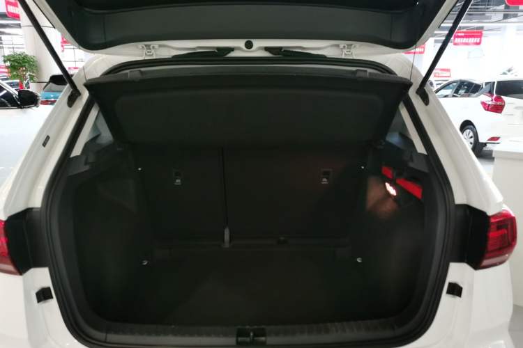 Used Volkswagen Tharu 2021 280TSI Two-Wheel Drive Trend Edition Trunk