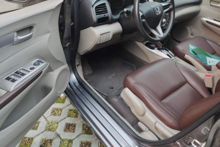 Used Honda City Classic 2008 1.5L Automatic Elite Edition Driver Seat