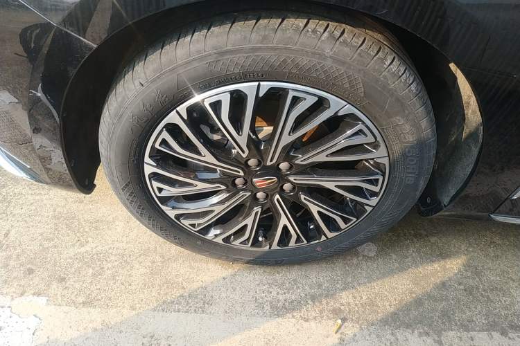 Used Hongqi H5 2024 2.0T Automatic Smart Connect Flagship Edition