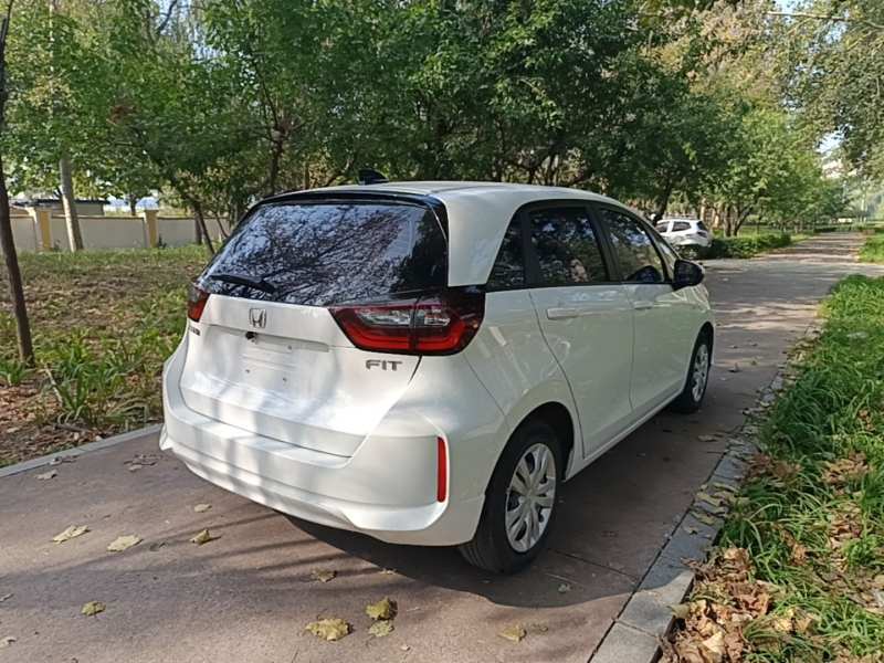 Used Honda Fit 2023 1.5L CVT Trend Edition — 6