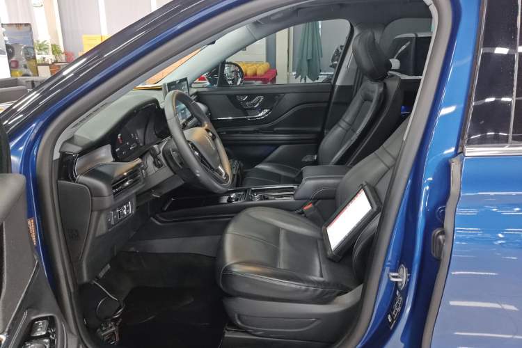 Used Lincoln Corsair 2022 2.0T Two-Wheel Drive Deluxe Edition
