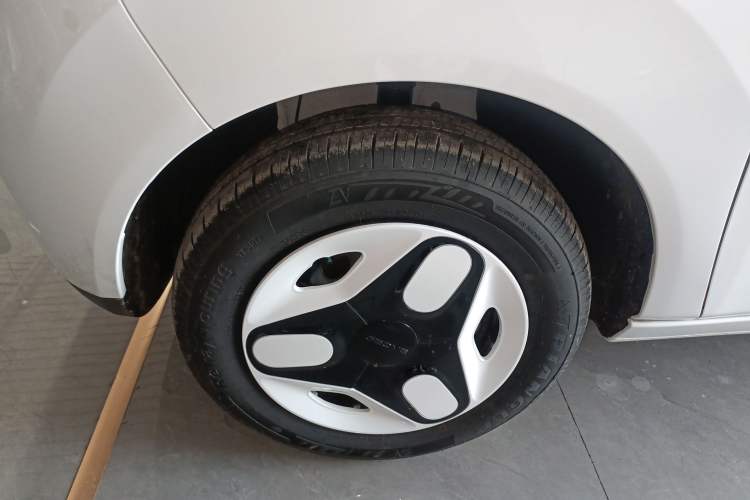 Used Geely Galaxy Panda 2025 210 km – Yuanqi Bear