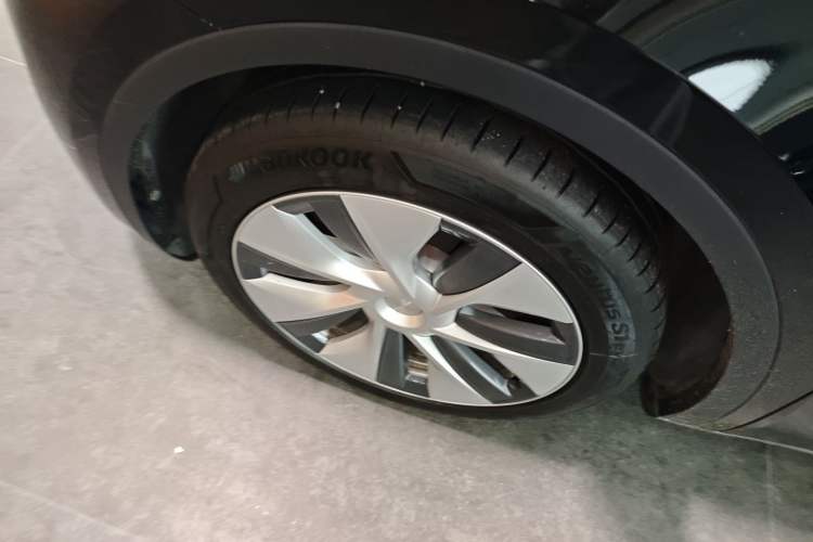 Used Tesla Model Y 2022 Revised Version Long-Range All-Wheel Drive