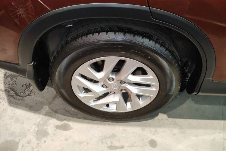 Used Honda CR-V 2015 2.4L two-wheel drive luxury version
