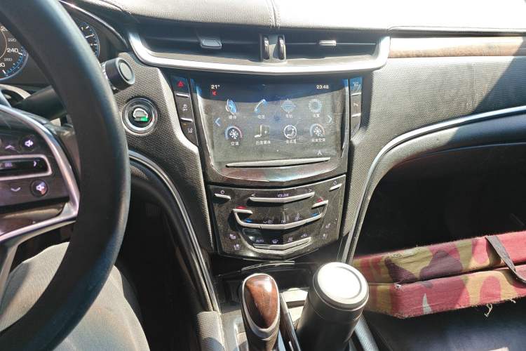 Used Cadillac XTS 2013 28T Leading Model