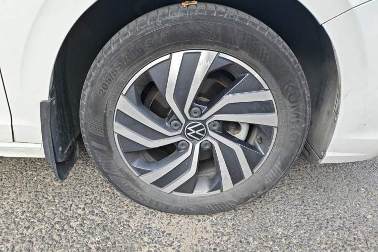 Used Volkswagen Bora 2023 200TSI DSG Smart Drive Version
