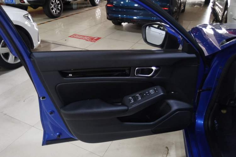 Used Honda Civic 2022 240TURBO CVT Dynamic Edition