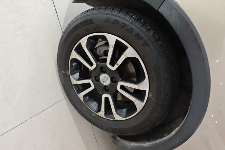 Used Geely Auto Vision X3 2017 1.5L Automatic Elite Model
