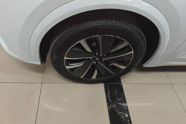 Used Li Auto L7 2025 Pro Smart Refresh Edition