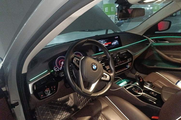 Used BMW 5 Series New Energy 2019 Updated Version 530Le Luxury Package
