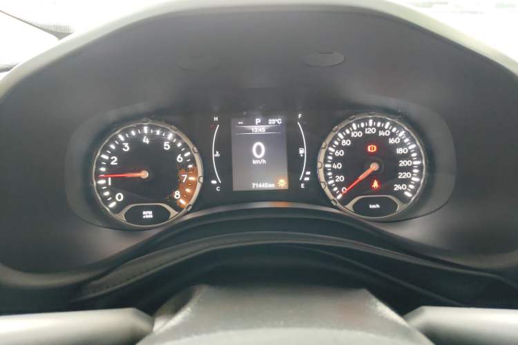 Used Jeep Renegade 2019 220T Automatic Leading Edition Instrument Cluster