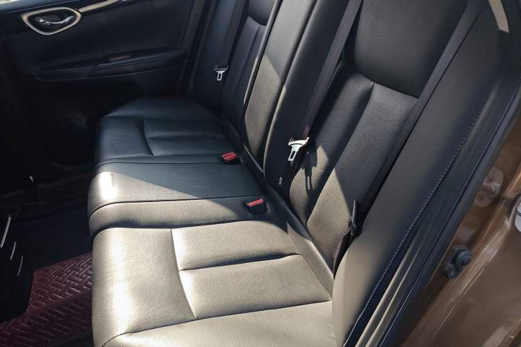 Used Nissan Sylphy 2016 1.6 XL CVT Luxury Edition Left Rear Seat