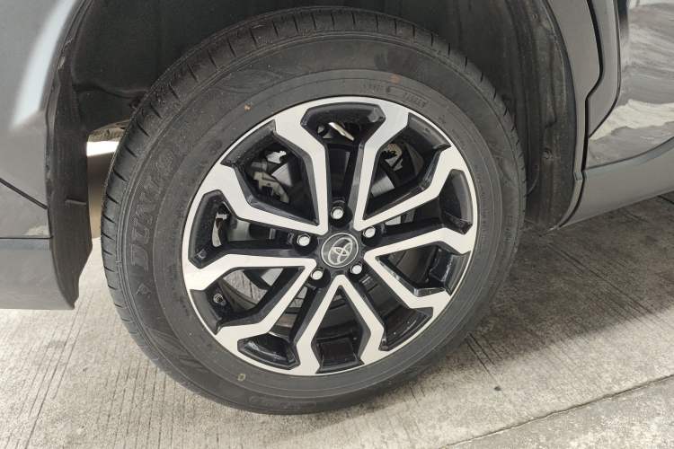 Used Toyota FRONTLANDER 2022 2.0L CVT Luxury Edition