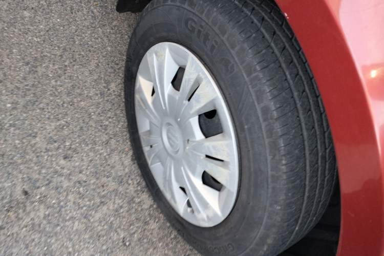 Used Suzuki Swift 2014 1.3L Manual Standard Edition