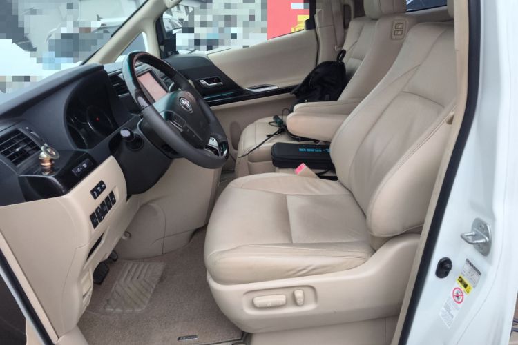 Used Toyota Alphard 2011 3.5L Luxury Edition Left Front Seat