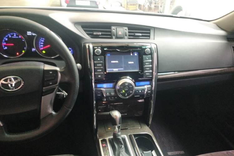 Used Toyota Reiz 2013 2.5V Shangrui Edition Audio And AC Panel