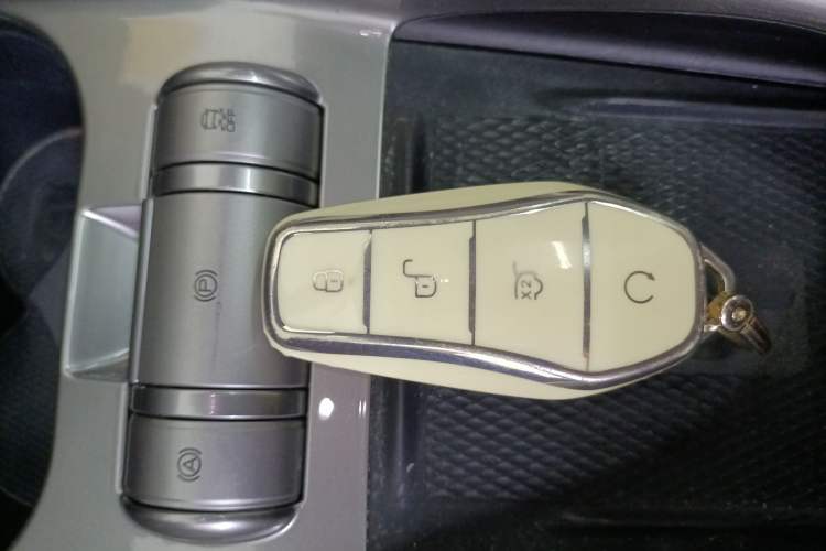 Used BYD Dolphin 2021 405 km Fashion Edition