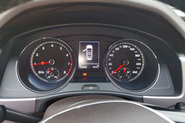 Used Volkswagen Teramont 2017 380TSI Four-Wheel Drive Luxury Edition Instrument Cluster