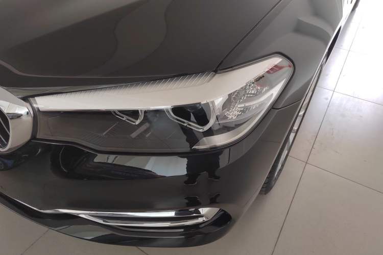 Used BMW 5 Series 2018 525Li Luxury Package