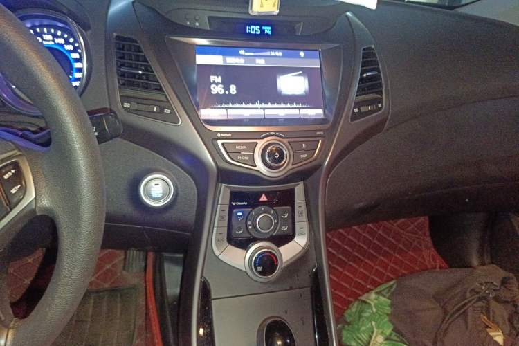 Used Hyundai Elantra (5th Generation / Langdong) 2016 1.6L Automatic Prestige Model