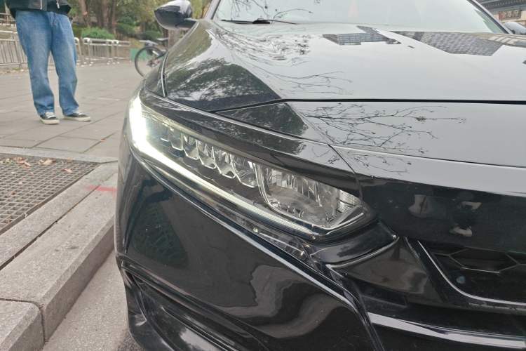 Used Honda Accord 2018 230TURBO Comfort Edition China VI Emission Standard Right Front Headlight