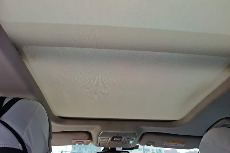 Used Geely Auto Emgrand GT 2016 1.8T Zunya Model
