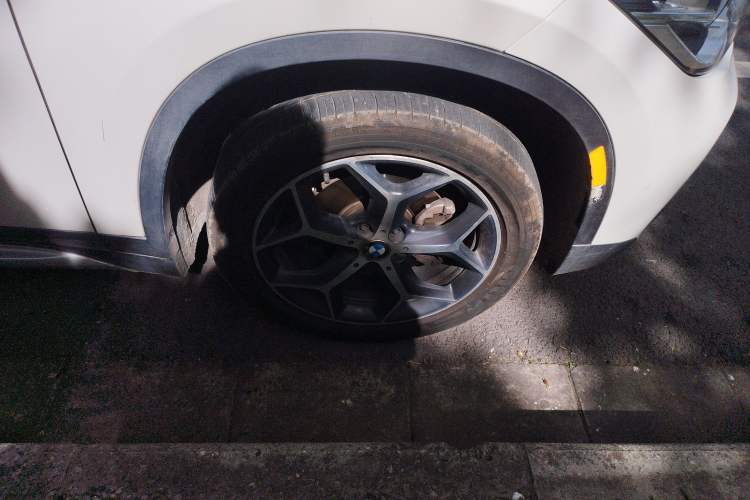 Used BMW X1 2018 sDrive18Li Luxury Model