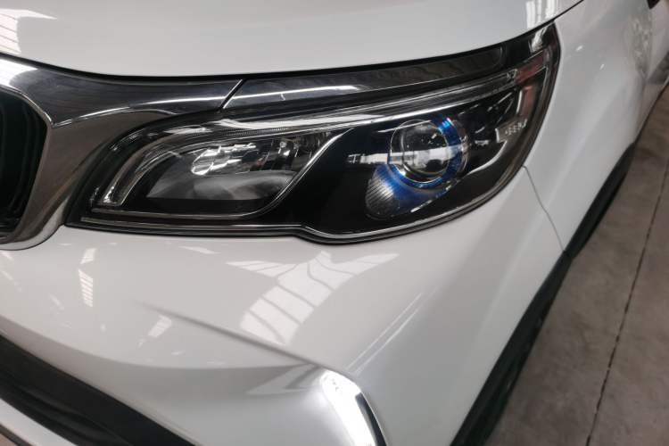 Used Geely Auto Vision X3 2021 PRO 1.5L CVT Deluxe Model
