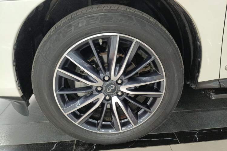 Used Infiniti QX60 2018 2.5 S/C Hybrid Two-Wheel-Drive Champion Family Edition