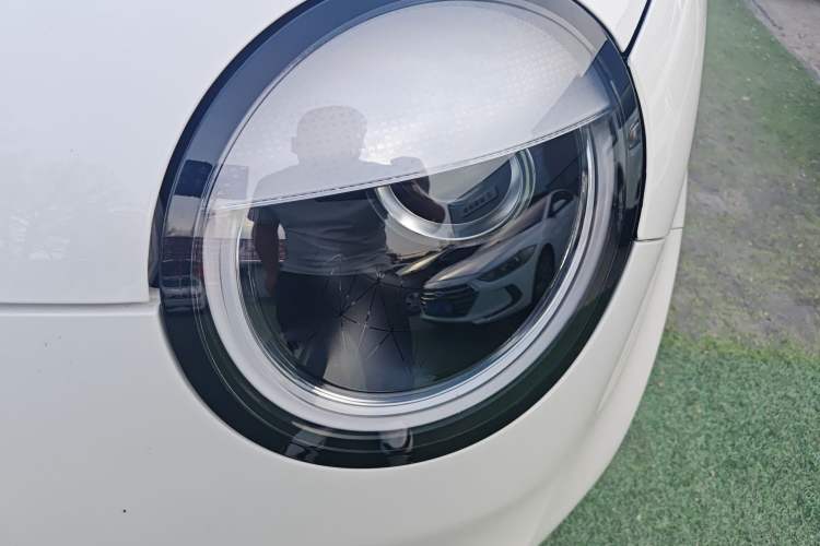 Used CHANGAN NEVO Lumin 2025 205 km Xiangqin Version
