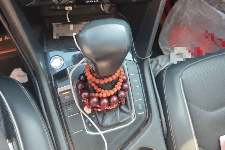 Used Volkswagen Tiguan L 2017 330TSI Automatic Two-Wheel Drive Flagship Edition Gear Lever