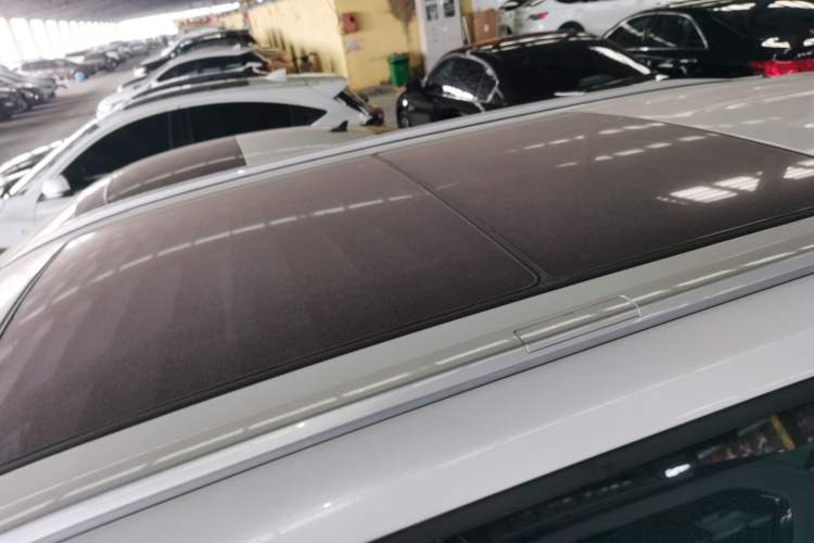 Used Toyota Highlander 2023 2.5L Smart Electric Hybrid Dual-Engine Four-Wheel Drive Prestige Version – 7 Seats