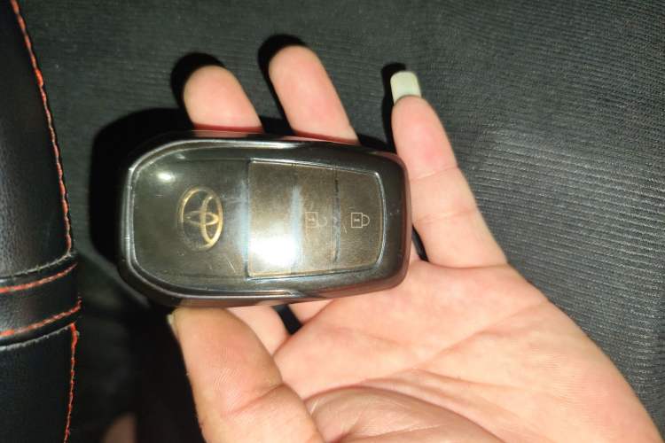 Used Toyota FRONTLANDER 2022 2.0L CVT Leading Edition
