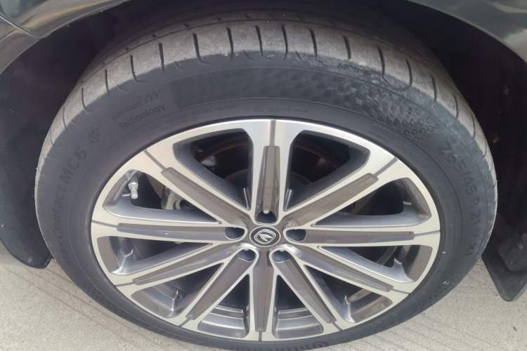 Used CHANGAN UNI-K 2021 2.0T All-Wheel Drive Prestige Version
