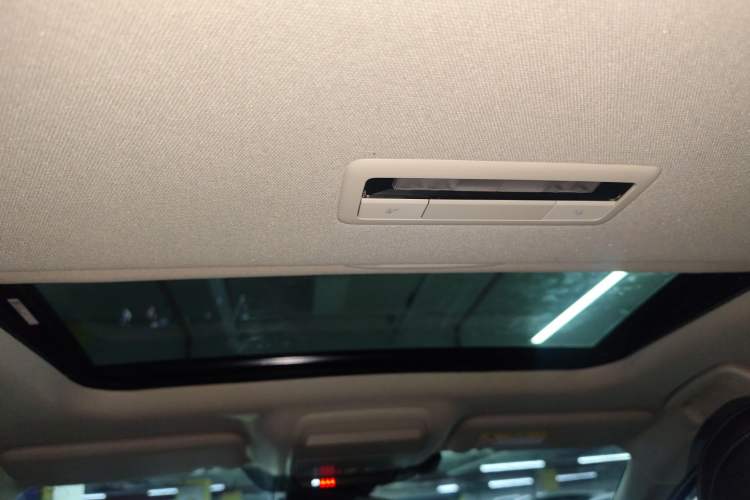 Used Mazda 3 Axela 2020 2.0L Automatic Zhiya Edition Headliner