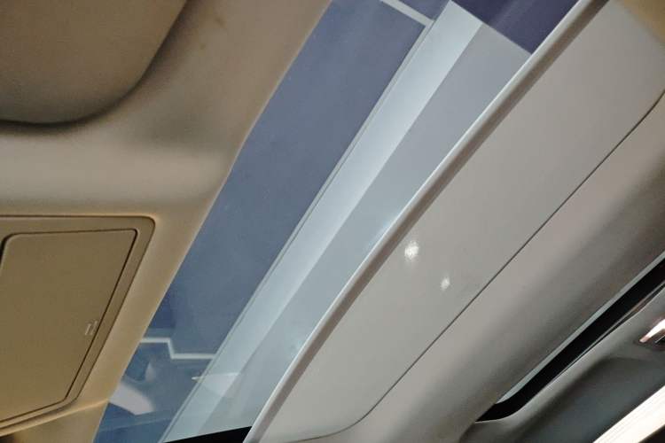 Used Jaguar XEL 2018 2.0T 200 PS Premium Edition
