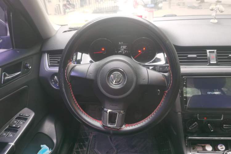 Used Volkswagen Bora 2014 1.6L Manual Comfort Model
