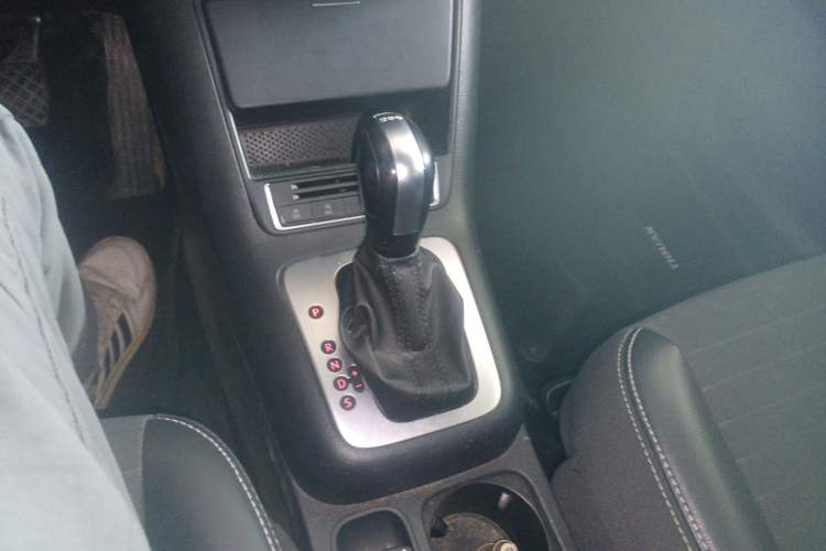 Used Volkswagen Tiguan 2016 280TSI Automatic Two-Wheel-Drive Silk Road Style Edition