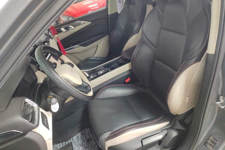 Used Lynk & Co 02 2018 1.5T DCT Two-Wheel Drive Zhaoban China V Standard
