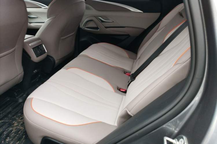 Used BYD Song Pro New Energy 2023 Champion Edition DM-i 71KM Navigation Model Left Rear Seat