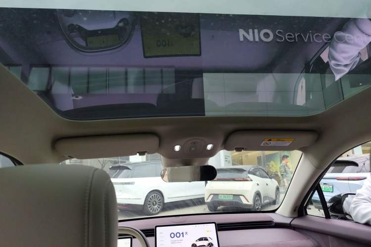 Used firefly 2025 Illuminated Edition
